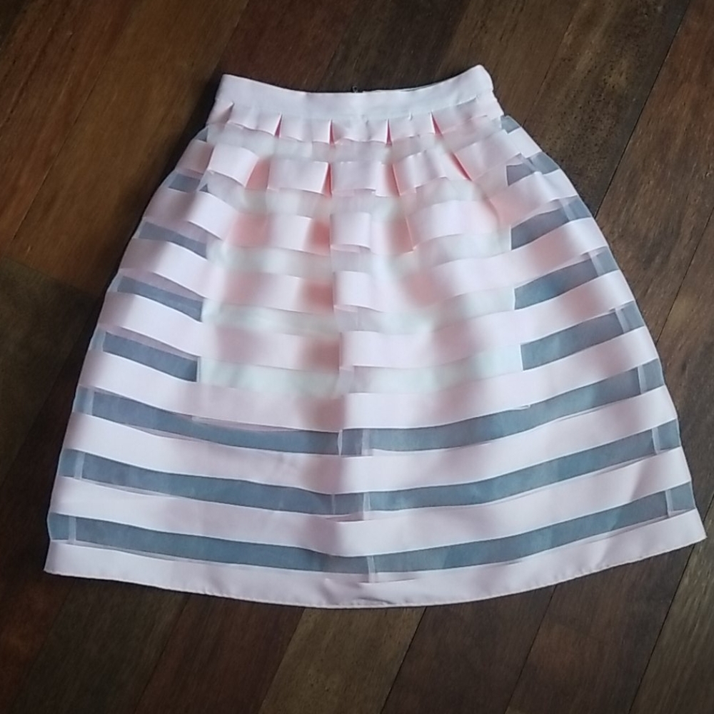 TopShop | Flared out high-waisted skirt